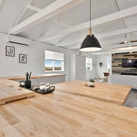 Beautiful Newly Remodeled Home, Near Jt Park Джошуа-Три Экстерьер фото
