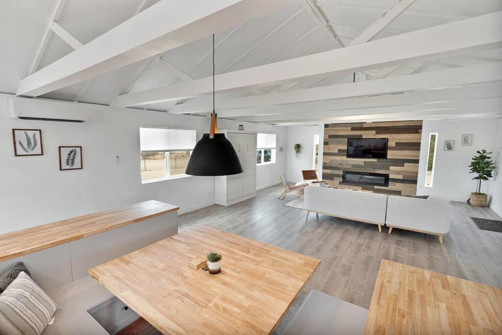 Beautiful Newly Remodeled Home, Near Jt Park Джошуа-Три Экстерьер фото