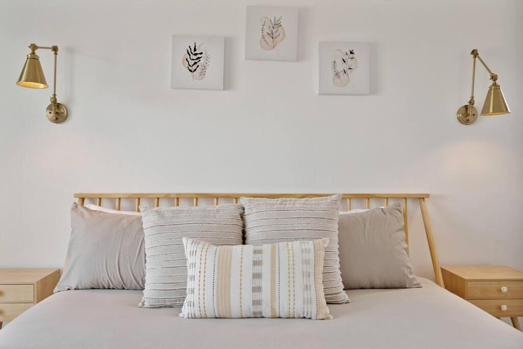 Beautiful Newly Remodeled Home, Near Jt Park Джошуа-Три Экстерьер фото